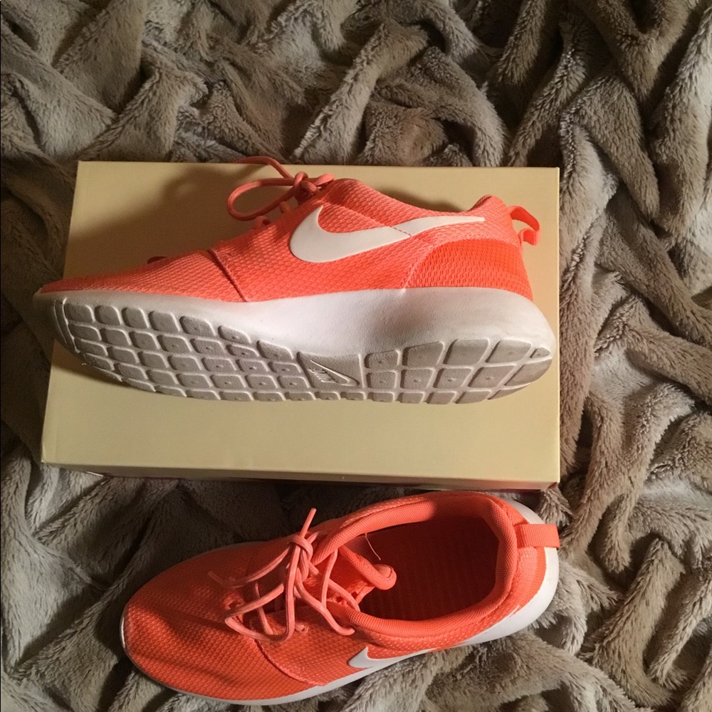 Women Sneakers